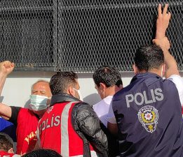 Taksim Meydanı’na yürümek isteyen gruplara müdahale