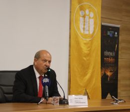 Tatar, Malatya’da konferansta konuştu