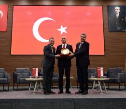 Türkiye-KKTC Ekonomik İlişkilerin Güçlendirilmesi Toplantısı düzenlendi