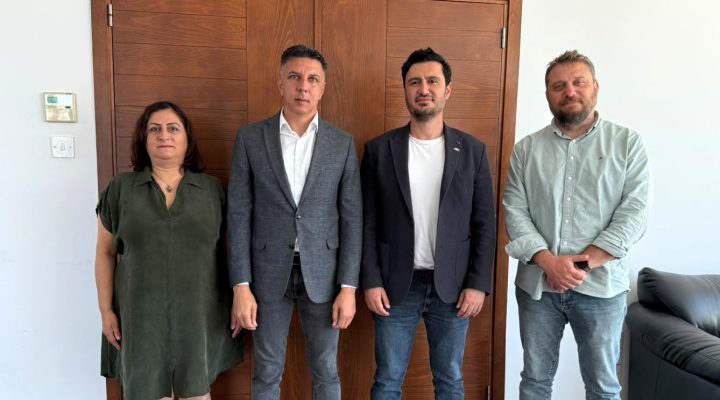 Çelik, Amcaoğlu’nu ziyaret etti