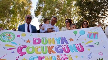 Erhürman, Cihangir’deki çocuk şenliğine katıldı
