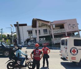 Filipinler’de 7,8 büyüklüğünde deprem: Tsunami uyarısı yapıldı
