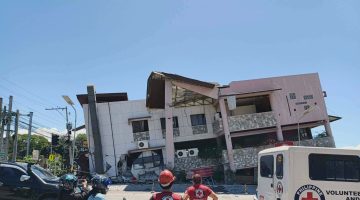 Filipinler’de 7,8 büyüklüğünde deprem: Tsunami uyarısı yapıldı