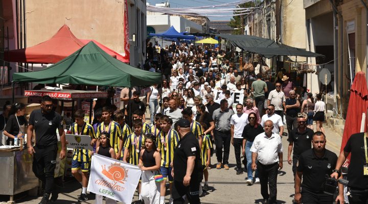 Lefke’de Ceviz Festivali yapıldı