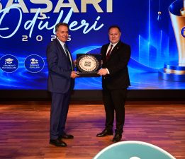 Öztürkler: “Üniversiteler, toplumun geleceğini şekillendiren merkezlerdir”