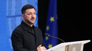 Zelenskiy, Starmer ile telefonda görüştü: “Avrupa, Rusya-Ukrayna müzakerelerinde yer almalı”
